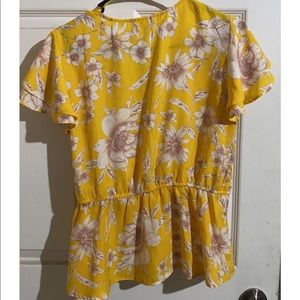Yellow with flowers outlined white